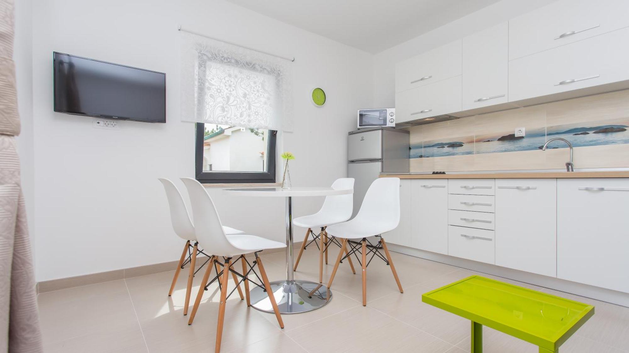 Apartmani Memories I Башка Экстерьер фото