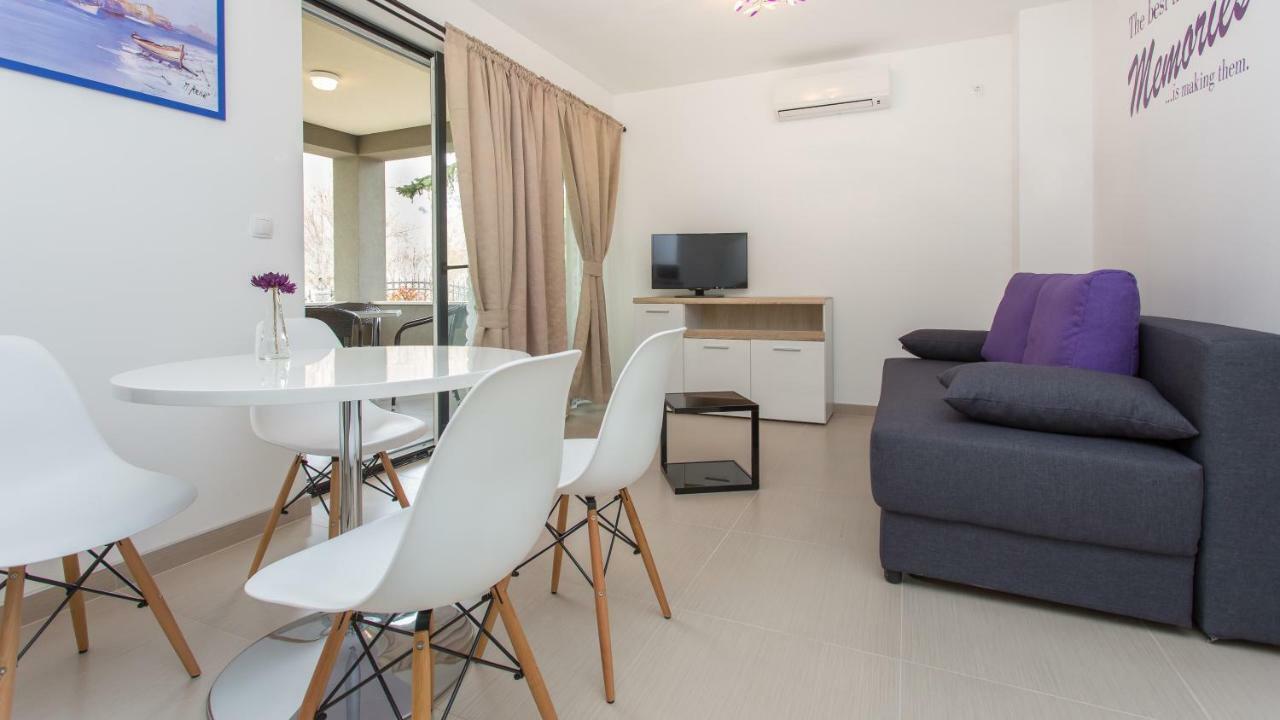 Apartmani Memories I Башка Экстерьер фото
