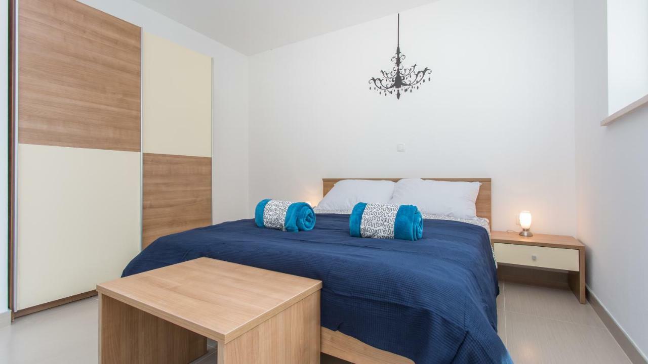 Apartmani Memories I Башка Экстерьер фото