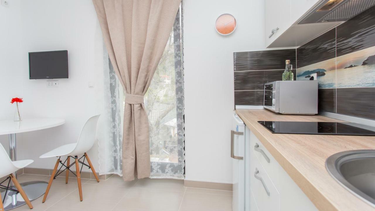 Apartmani Memories I Башка Экстерьер фото