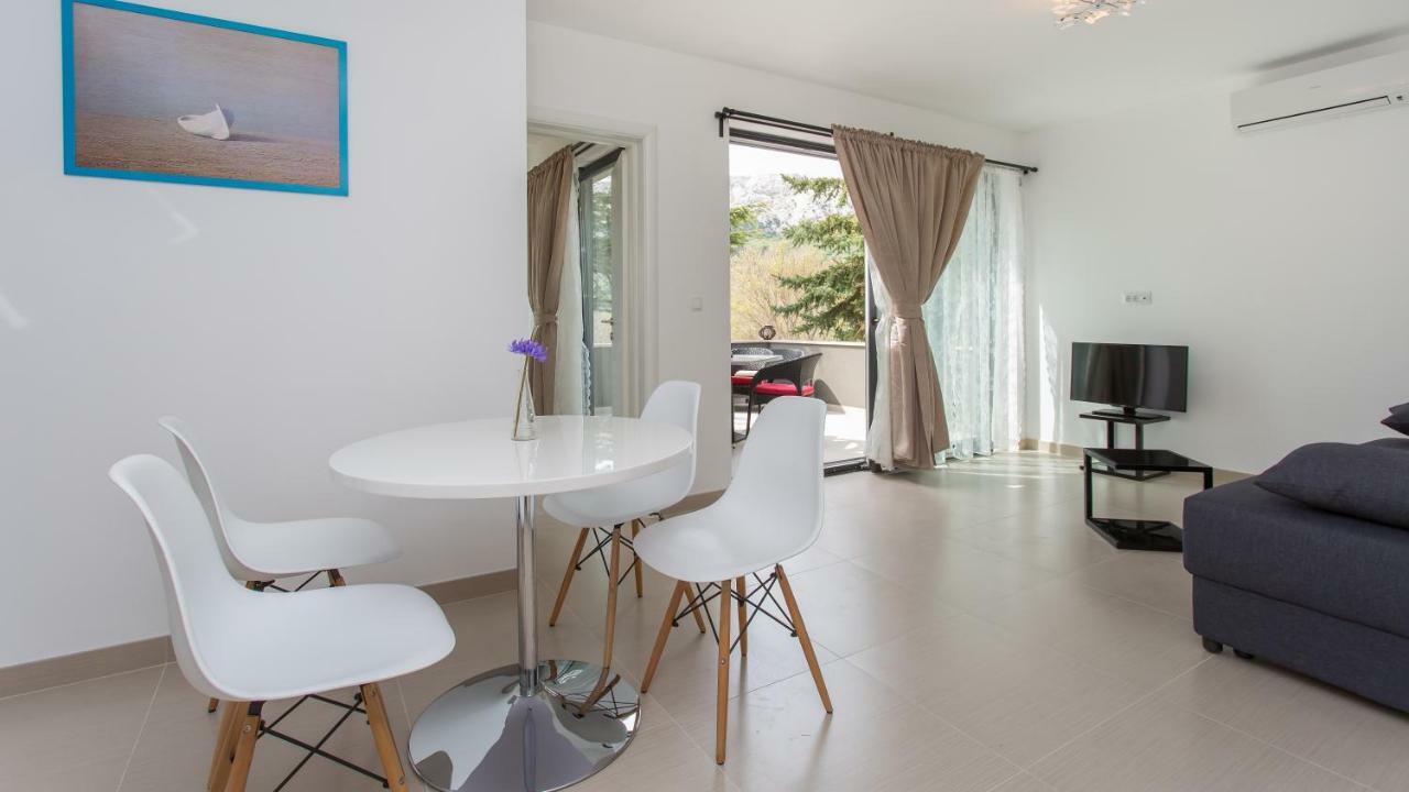 Apartmani Memories I Башка Экстерьер фото