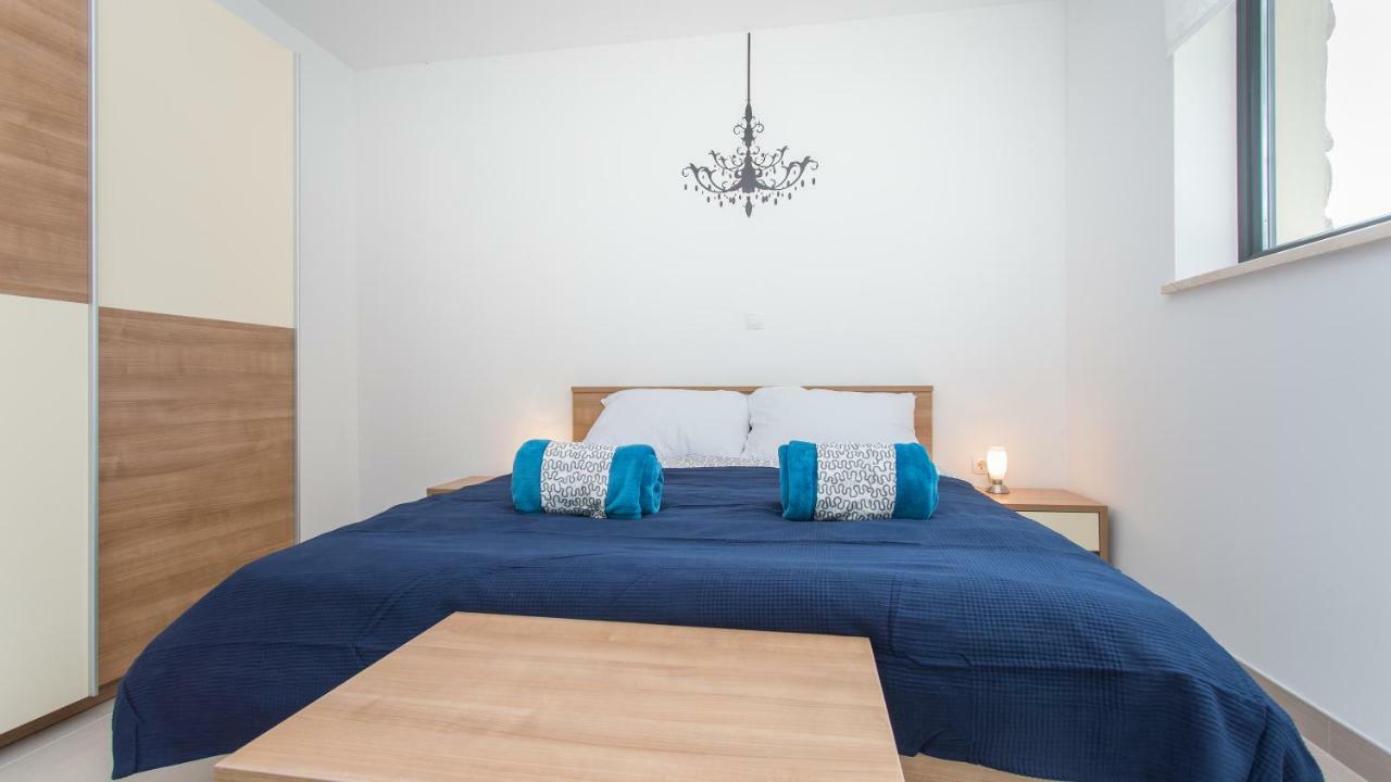 Apartmani Memories I Башка Экстерьер фото